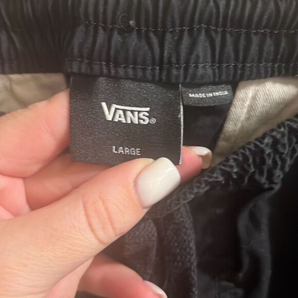 ✨Vans Men’s Khaki Black Sz Large Shorts✨ - Picture 6 of 7